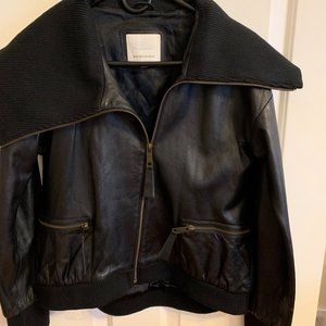 Madison Marcus leather jacket size small